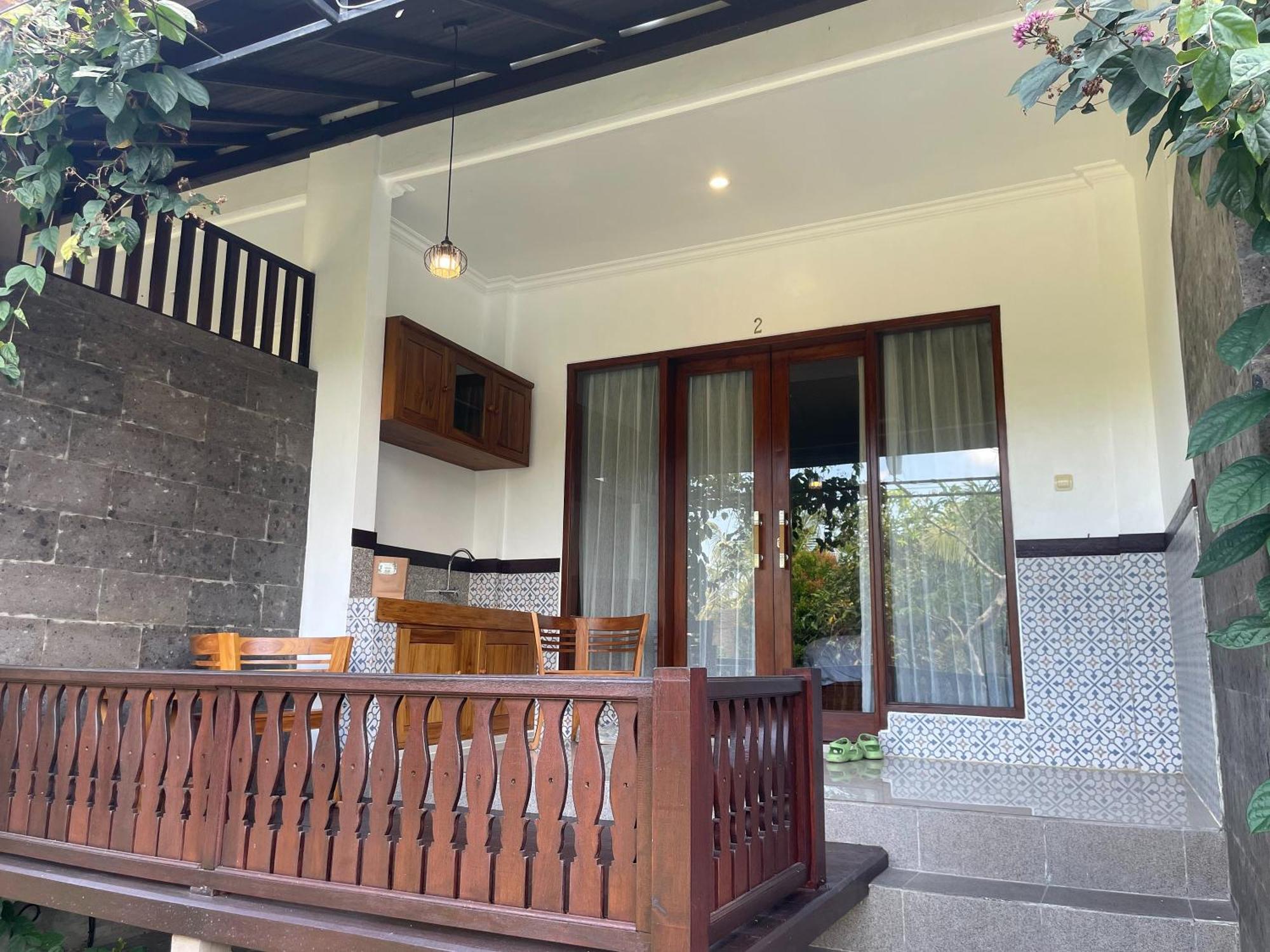 Nivaluma Hotel Ubud  Ngoại thất bức ảnh